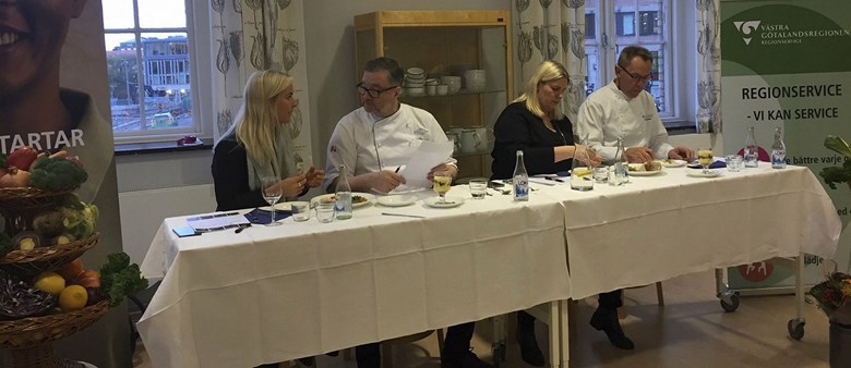 Juryn från vänster: Karoline Pettersson, Ulf Wagner, Cecilia Magnusson Sporre, Pelle Danielsson. 